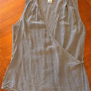 Calvin Klein Gray Patterned 100% Silk Wrap Top